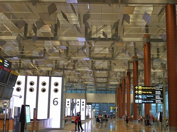 新加坡樟宜機(jī)場:2015年共接待5544.9萬游客 新加坡樟宜機(jī)場:2015年共接待5544.9萬游客