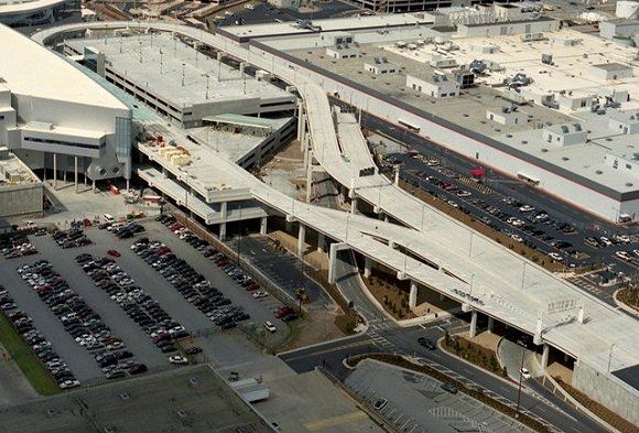 亞特蘭大國際機(jī)場:2015年共接待1.01億游客 亞特蘭大國際機(jī)場:2015年共接待1.01億游客