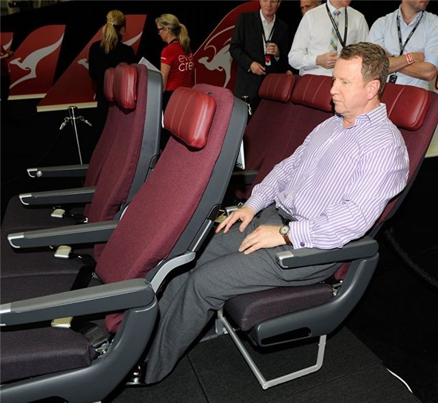 澳航波音787飛機(jī)經(jīng)濟(jì)艙座椅 澳航波音787飛機(jī)經(jīng)濟(jì)艙座椅