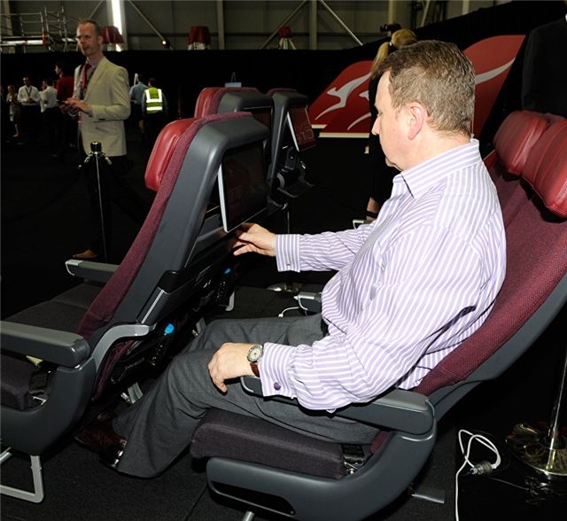 澳航波音787飛機(jī)經(jīng)濟(jì)艙座椅 澳航波音787飛機(jī)經(jīng)濟(jì)艙座椅