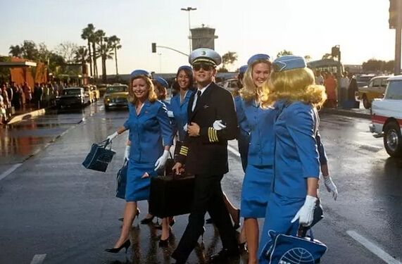 高達30萬美元年薪 外籍飛行員紛紛跳槽到中國406797_ 高達30萬美元年薪 外籍飛行員紛紛跳槽到中國