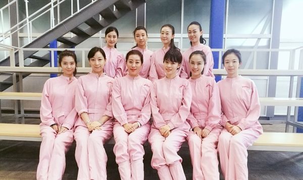 深航首批A330寬體機(jī)主任乘務(wù)長誕生記417728_ 深航首批A330寬體機(jī)主任乘務(wù)長誕生記