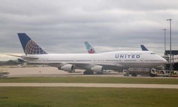 美聯(lián)航 美聯(lián)航